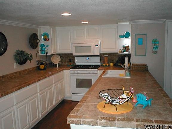 4th image of 441 Moser Ave APT B4-b