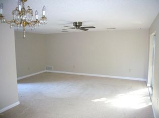 1290 W Sun Cir, Melbourne, FL 32935