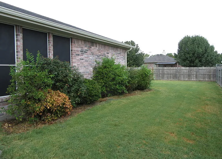 319 Lake Wichita Dr — Photo 20