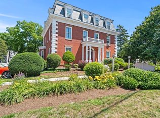 Browns Manor, Ipswich, MA 01938