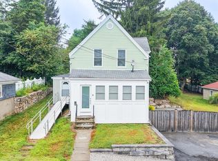 18 Marion St, Hudson, MA 01749