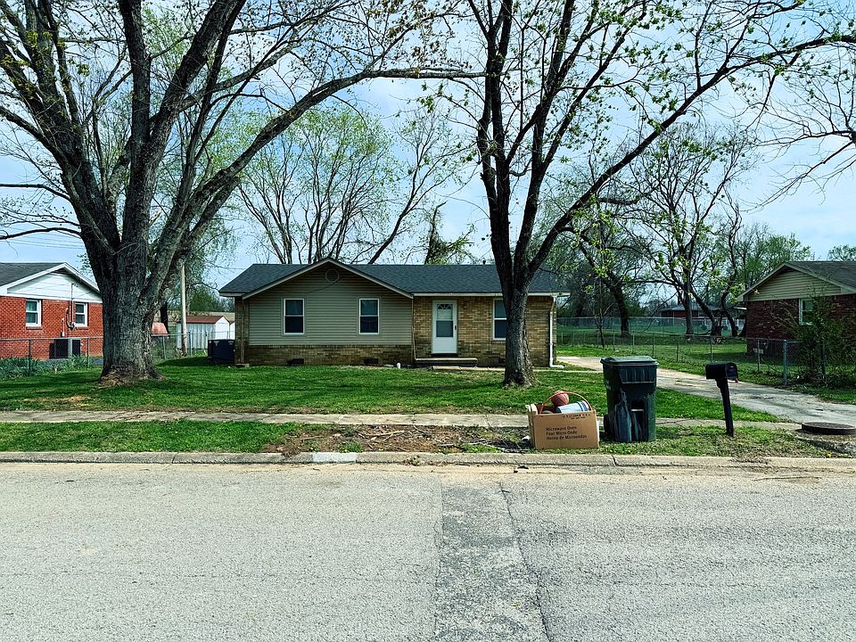 1st image of 730 Rose Dr