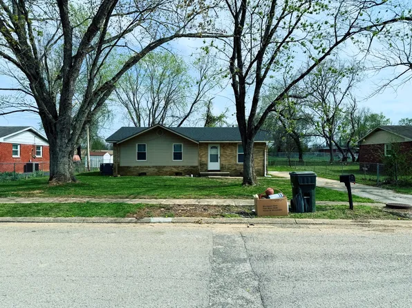 730 Rose Dr, Hopkinsville, KY 42240