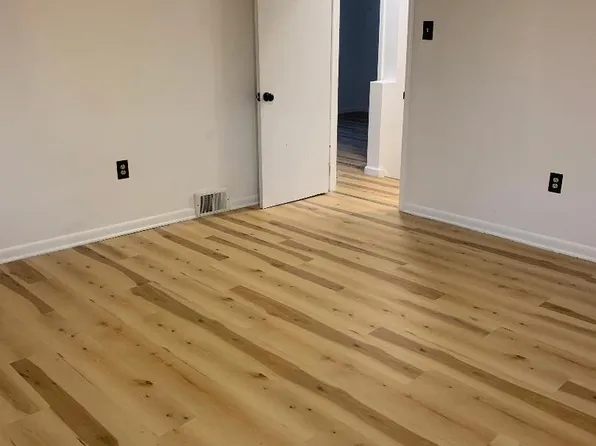 (undisclosed Address), Duquesne, PA 15110