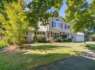 1 Squanto Rd, Peabody, MA 01960
