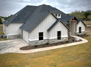 2127 Floyd Rd, Weatherford, TX 76087