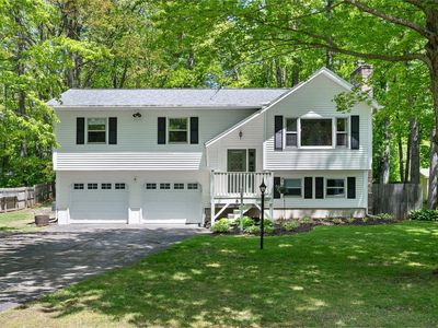 58 Greenbriar Drive, Essex Jct, VT, 05452