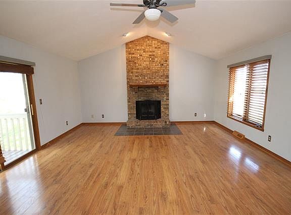 5th image of 112 Thistlewood Trl