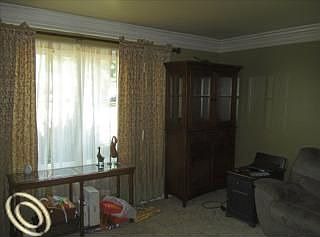 4th image of 8154 Milburn St