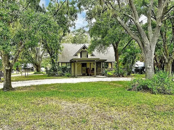 658 Gates Creek Rd, Bradenton, FL 34212