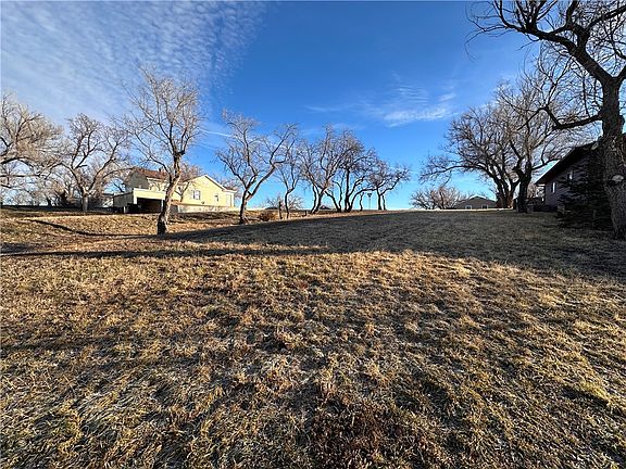 5th image of S 4th St W