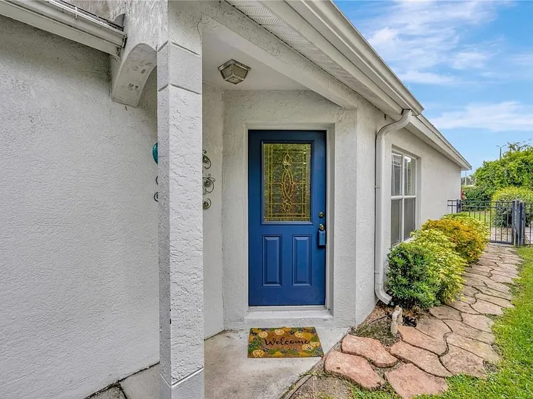 6010 Skylarkcrest Dr — Photo 13