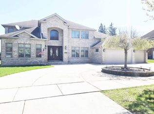 839 N Parkside Ave, Itasca, IL 60143