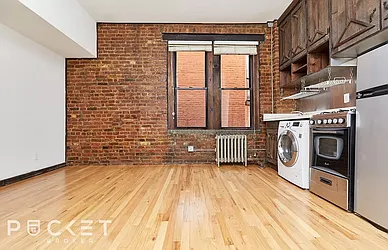 Rented by PocketBroker Inc