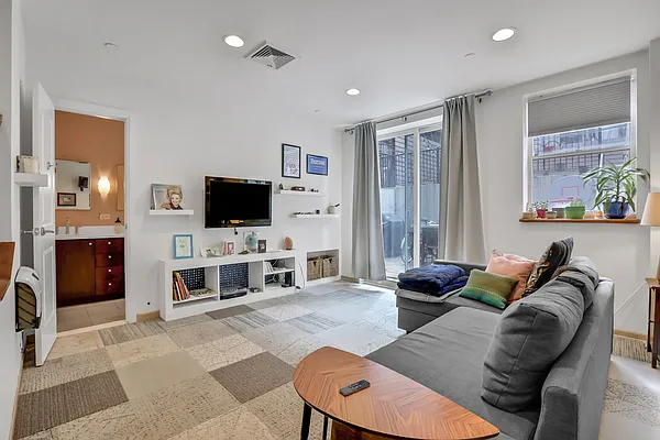 Sold by Dwell Residential Inc | media 13