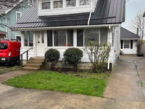 1156 W 21st St, Erie, PA 16502
