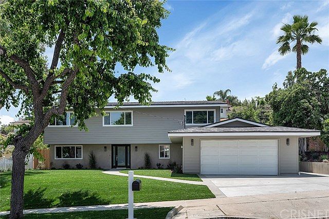 1st image of 22346 De Kalb Dr