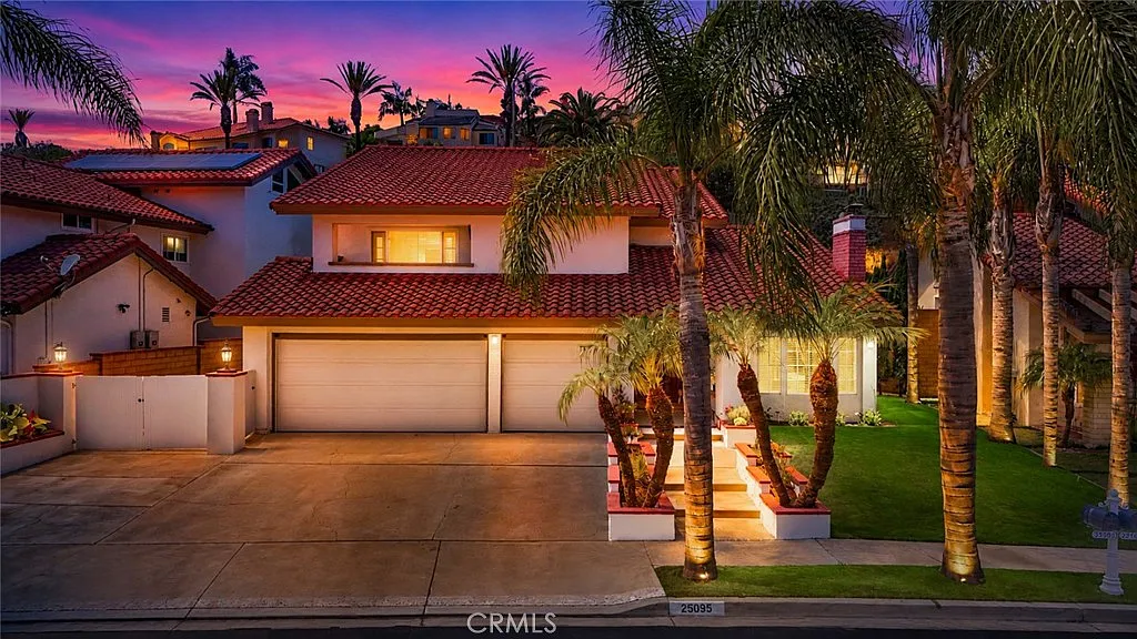4 bed, 2574 sqft, $9,750 — Photo 1