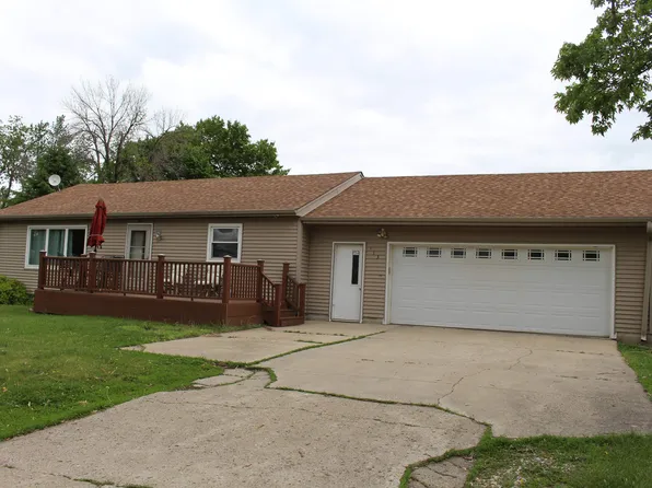113 Walnut St, Early, IA 50535