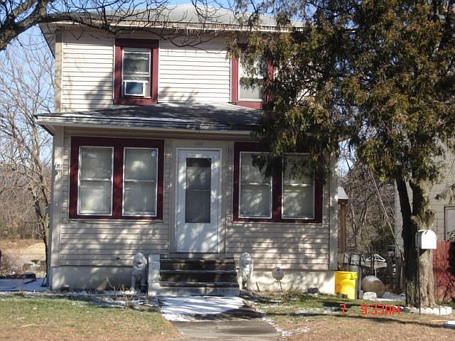 3 Bedroom Colonial