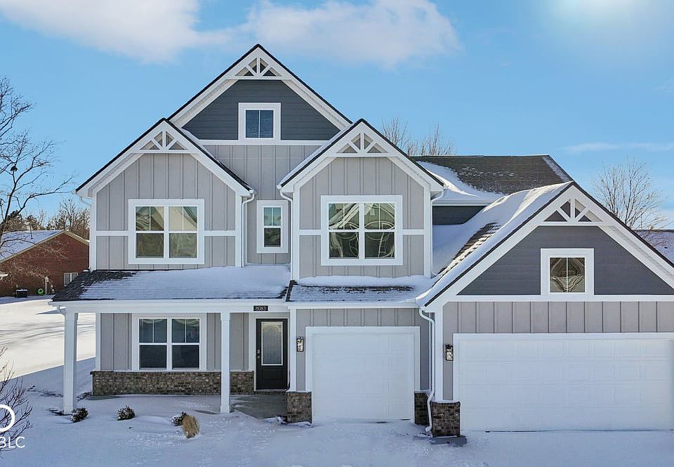 1st image of 8083 Wesleyan Dr