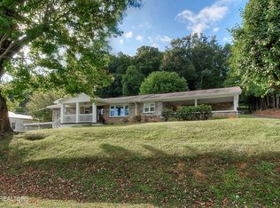 620 N Mohawk Dr, Erwin, TN 37650