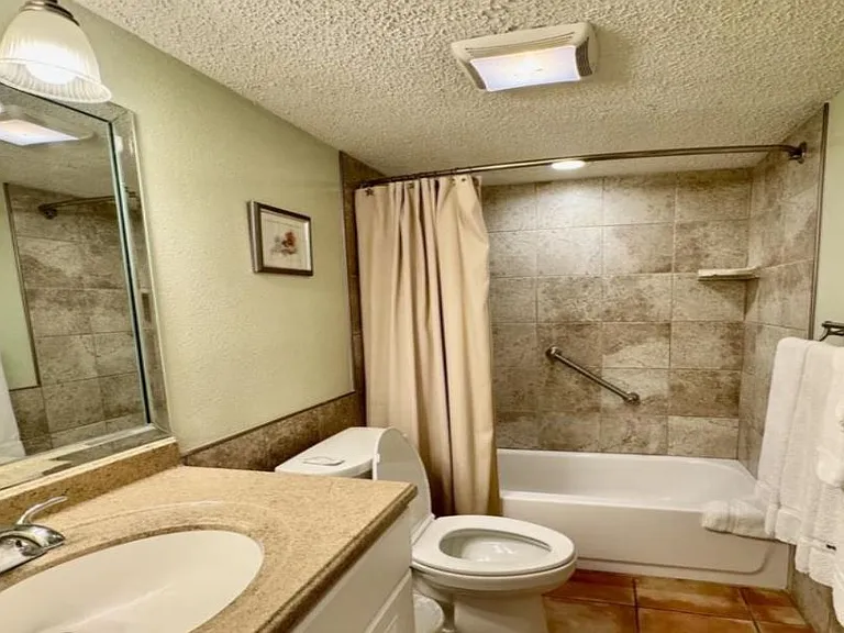 1912 Gulf Blvd #109 — Photo 13