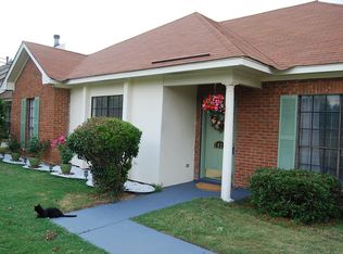 7025 Lakeview Dr, Montgomery, AL 36117