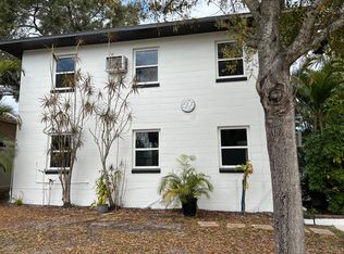 327 26th Ave N #1, Saint Petersburg, FL 33704