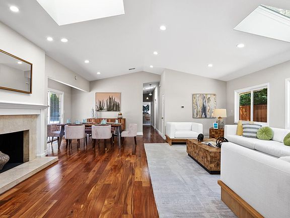 4th image of 18461 Montpere Way