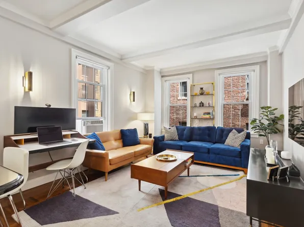 105 East 38th Street image 1 of 7