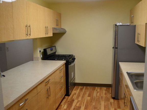 5th image of 6208 NE 17th Ave APT 77