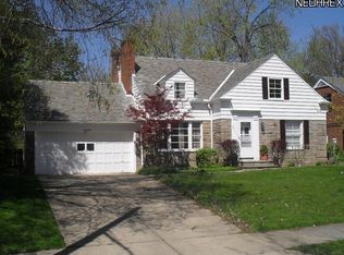 23523 Duffield Rd, Shaker Heights, OH 44122