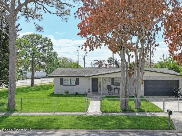 1300 Lester Ct, Merritt Island, FL 32952