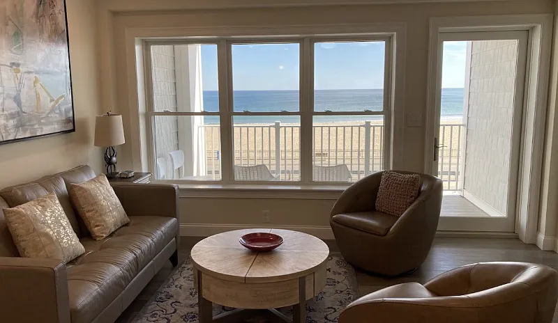 2 bed, 750 sqft, $2,400 — Photo 4