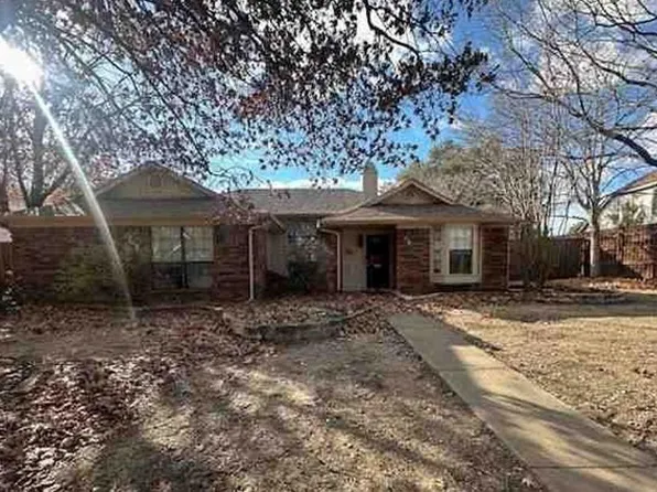 3007 Pacifica St, Carrollton, TX 75007