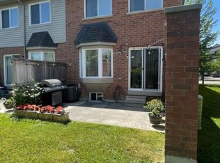 5255 Palmetto Pl Unit 11, Mississauga, ON L5M 0H2