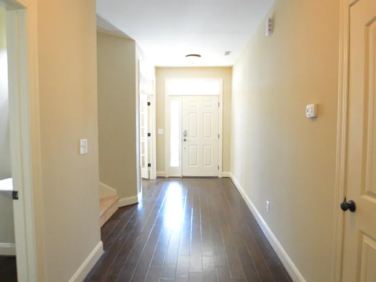 309 Belvedere Dr — Photo 2