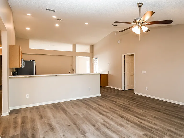1531 Eddings Grove Ln — Photo 5