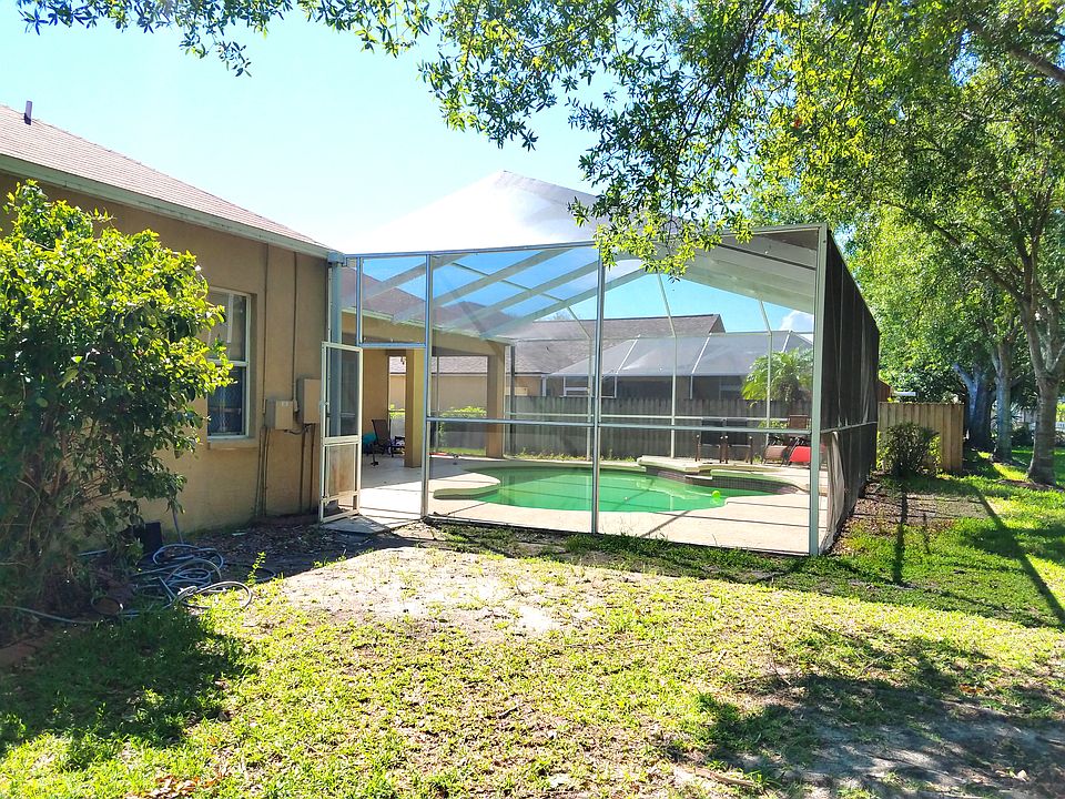 1st image of 4008 Water Park Ct