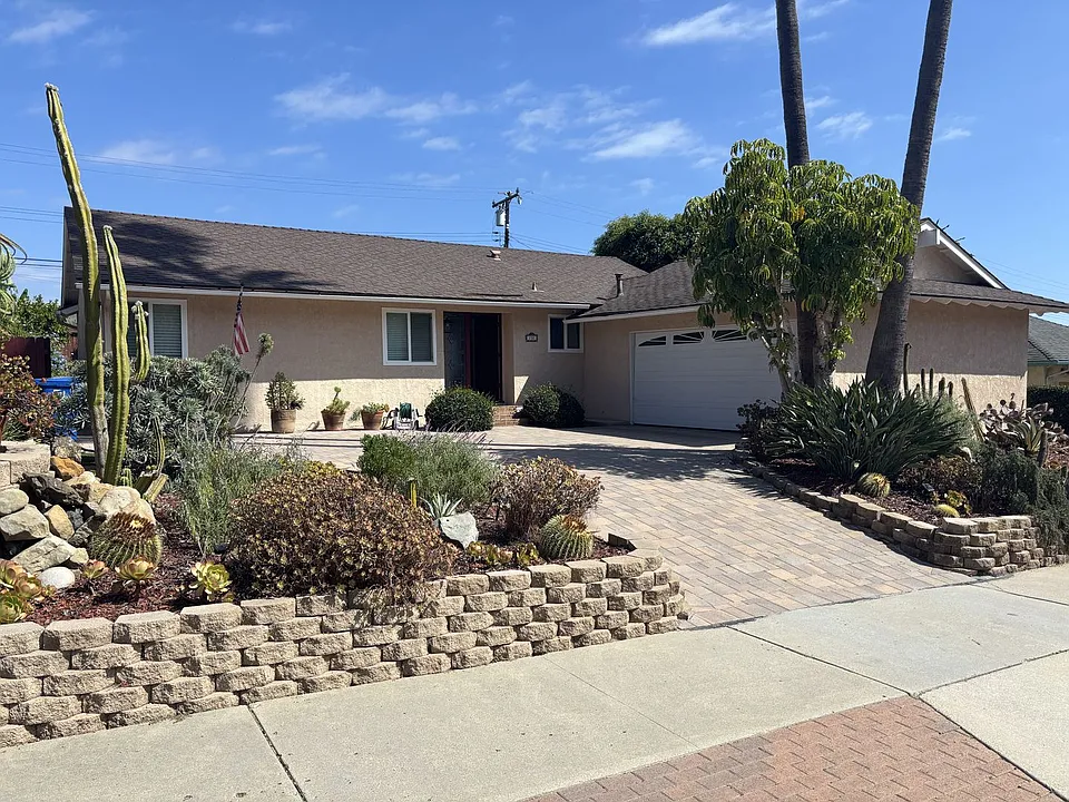 230 Santa Barbara Shores Dr