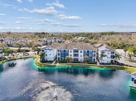 Seasons at Westchase