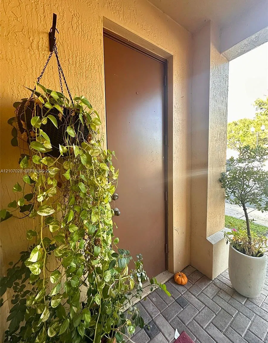 Villas At Carmel Condo No — Photo 3