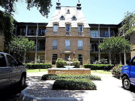 2nd image of 7709 BROADWAY ST #214