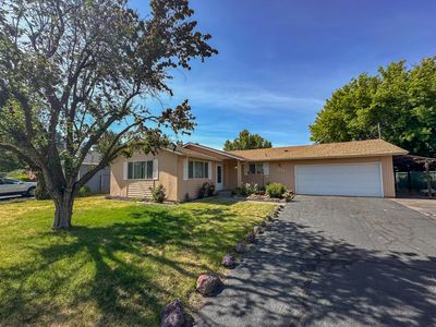 5233 Bartlett Ave, Klamath Falls, OR, 97603