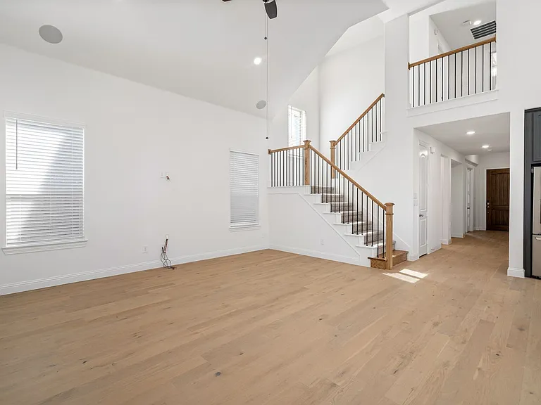 2600 Chester Dr — Photo 12