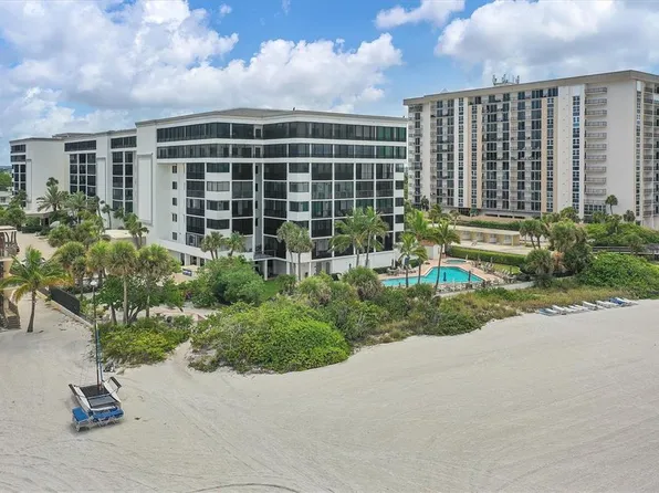 1102 Benjamin Franklin Dr APT 308, Sarasota, FL 34236