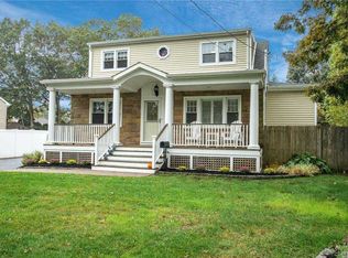 142 Altmar Ave, West Islip, NY 11795