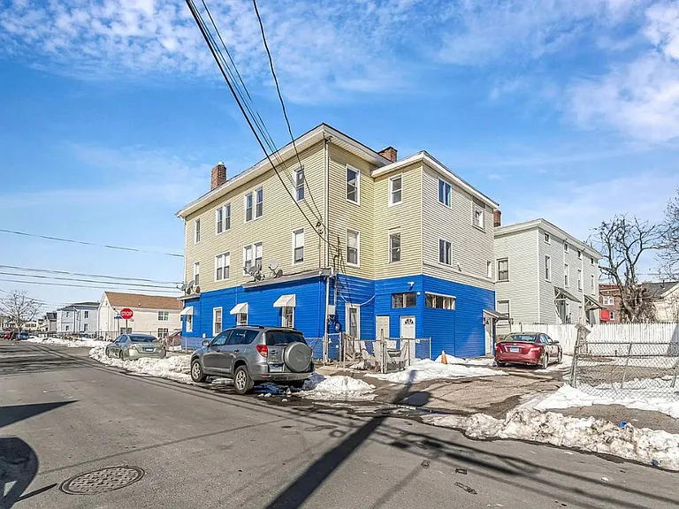 1220 Pembroke St — Photo 15