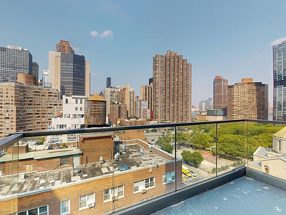 5th image of 237 E 34th St APT 1504
